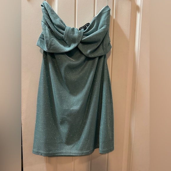 Cotton Candy Strapless Teal Dress - Picture 1 of 4